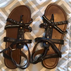 American Eagle gladiator sandal